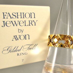 Avon Gilded Trellis Ring  SIZE 9  (not size 7)